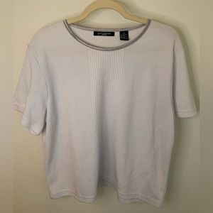 Speculations petite white top